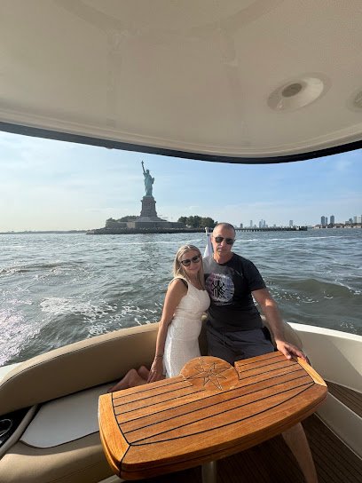 NYC By Yacht
