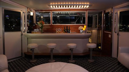 Chicago Yacht Rental