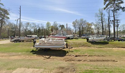 Toms boat detailing