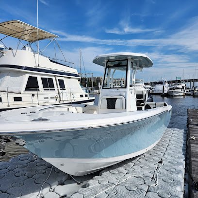 Destination Boat Clubs in Charleston